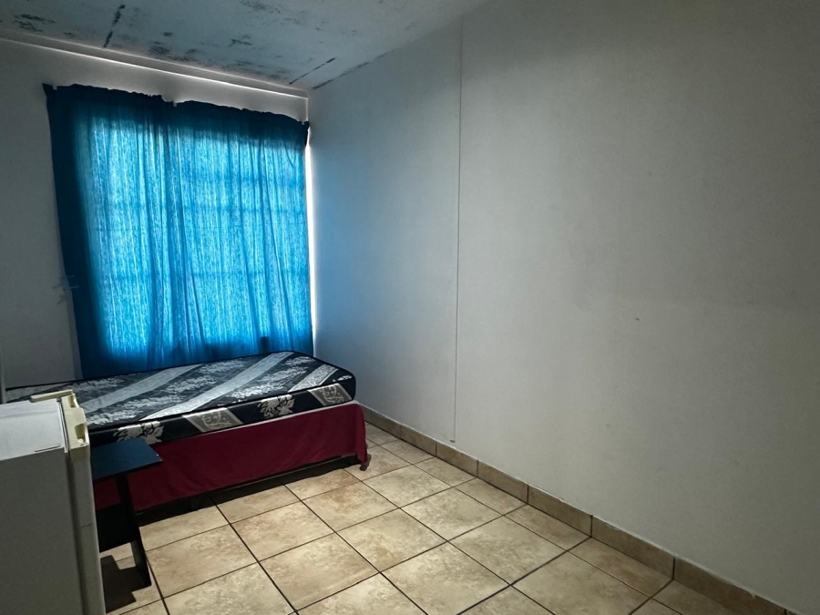 7 Bedroom Property for Sale in Brandwag Free State